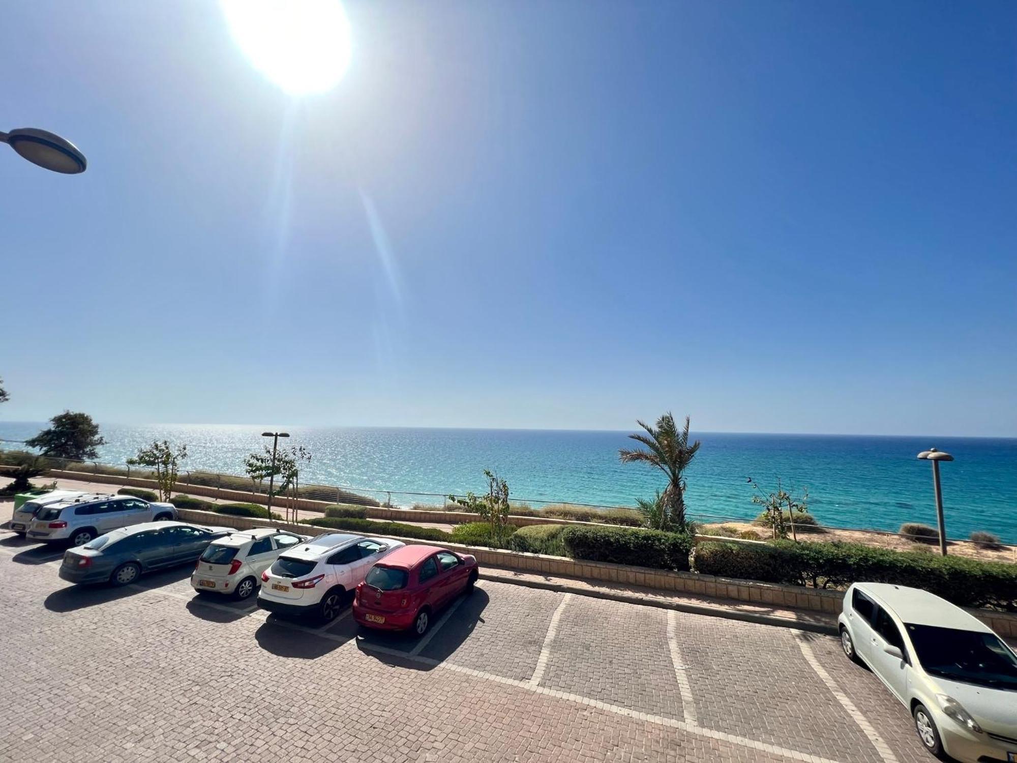 The Symphony Of The Breeze Netanya Exterior foto